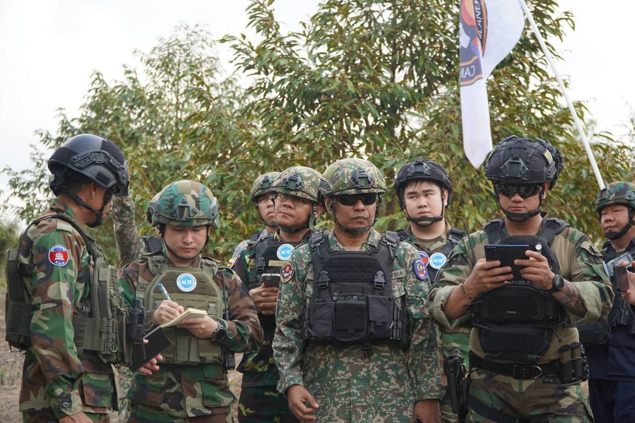 东盟观察员赴柬泰边境现场查证