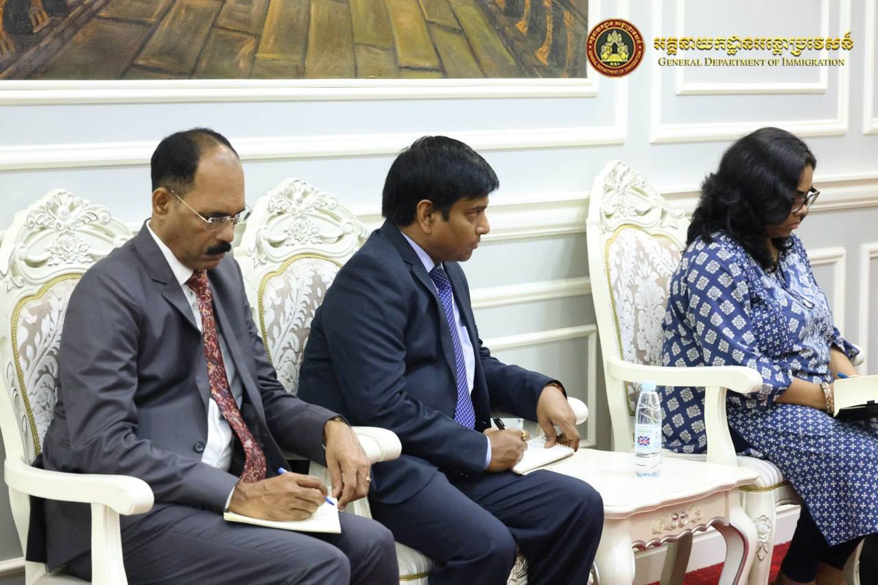 柬埔寨移民总局局长会见印度驻柬埔寨大使，并就相关工作进行交流