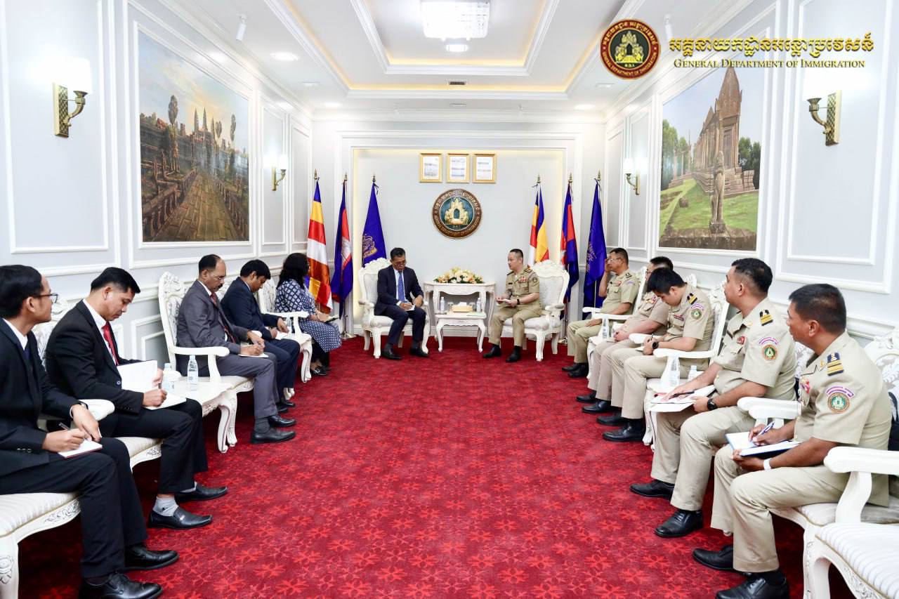 柬埔寨移民总局局长会见印度驻柬埔寨大使，并就相关工作进行交流