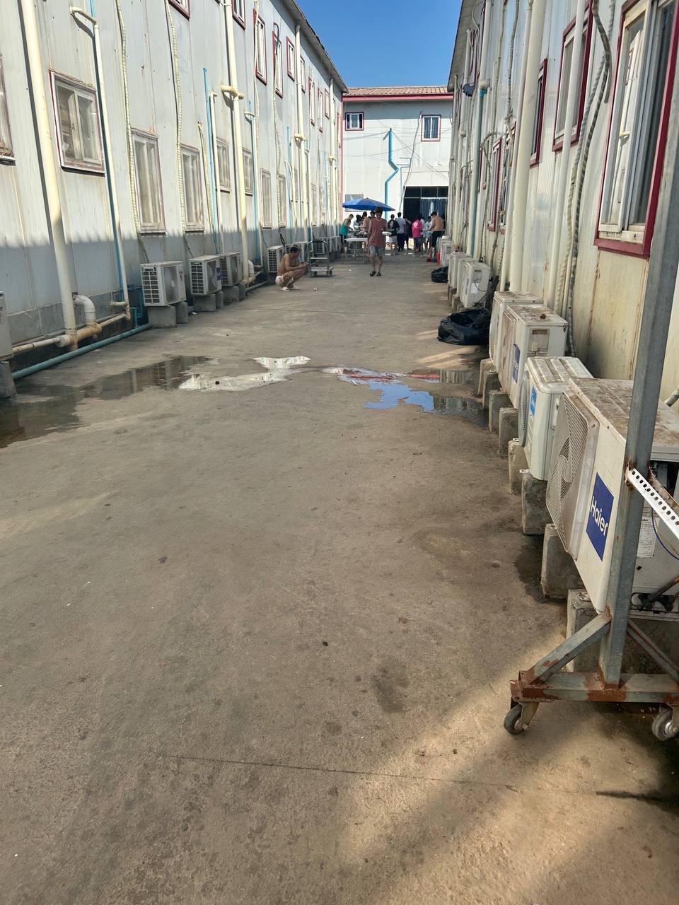 爆料：水沟谷亚太城城边村四号地面粉厂蓝铁门园区大规模电信网络诈骗及非法拘禁中国公民