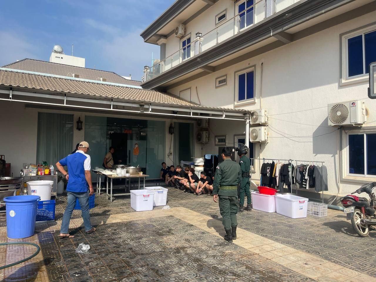 巴域木牌“黑袋裹尸”案告破：警方两小时内捣毁一电诈窝点并抓获26人