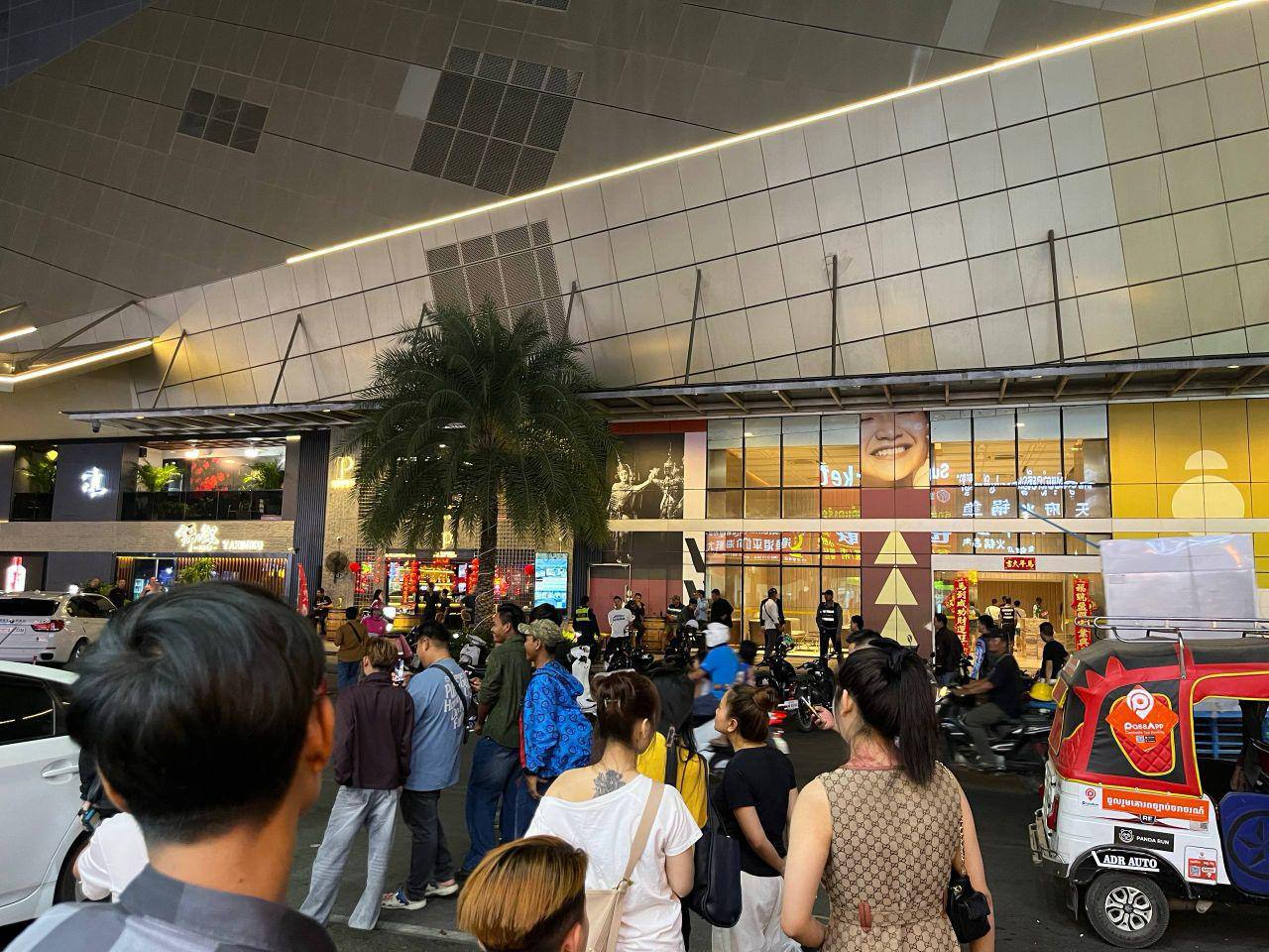 柬埔寨快讯 金街深夜枪响 中国女子受伤