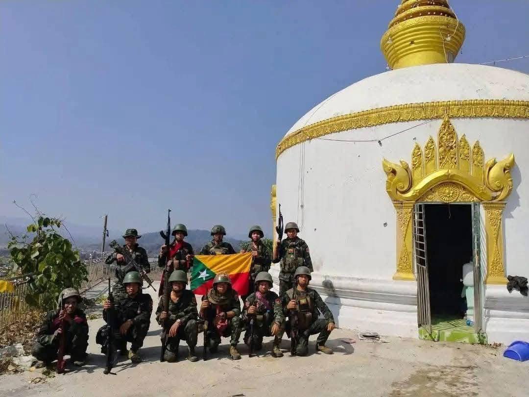 克钦邦班茂ဇလ山 成功夺回缅军联合红掸邦军SNA