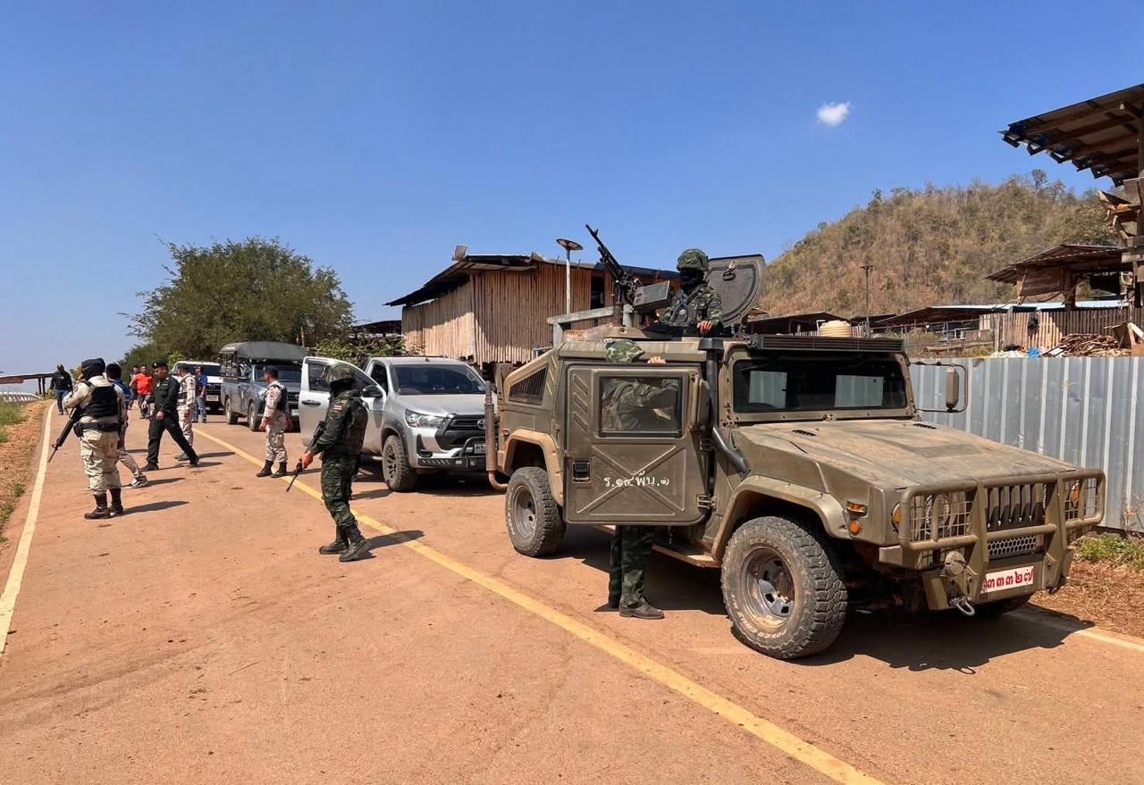 克伦邦最新消息 克伦邦妙瓦底南部  尽管炮弹已射入泰方一侧，湄公河畔湄公河村的村民仍不敢于返回家园。-缅北警务报道