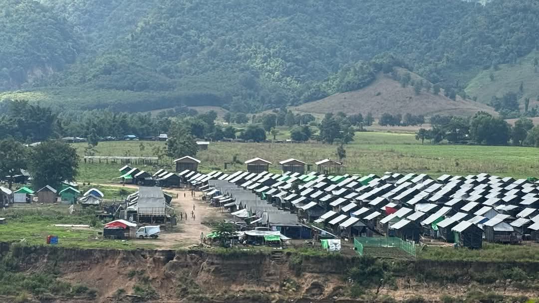 泰缅边境妙瓦底战火不断