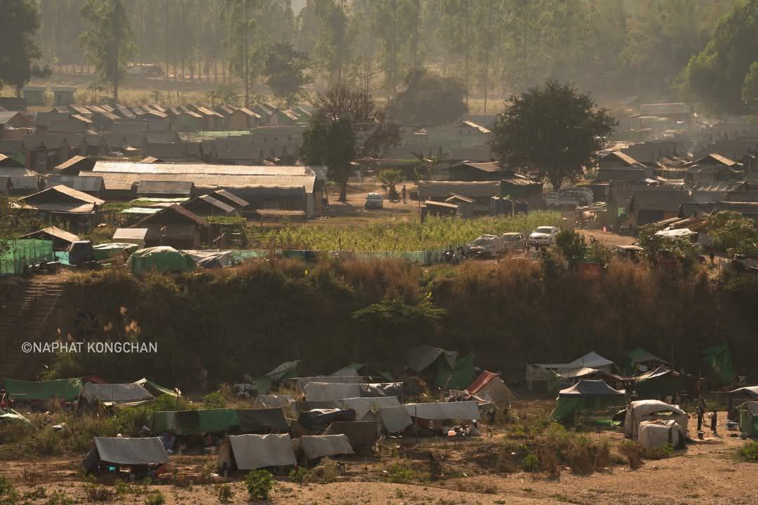 泰缅边境妙瓦底战火不断