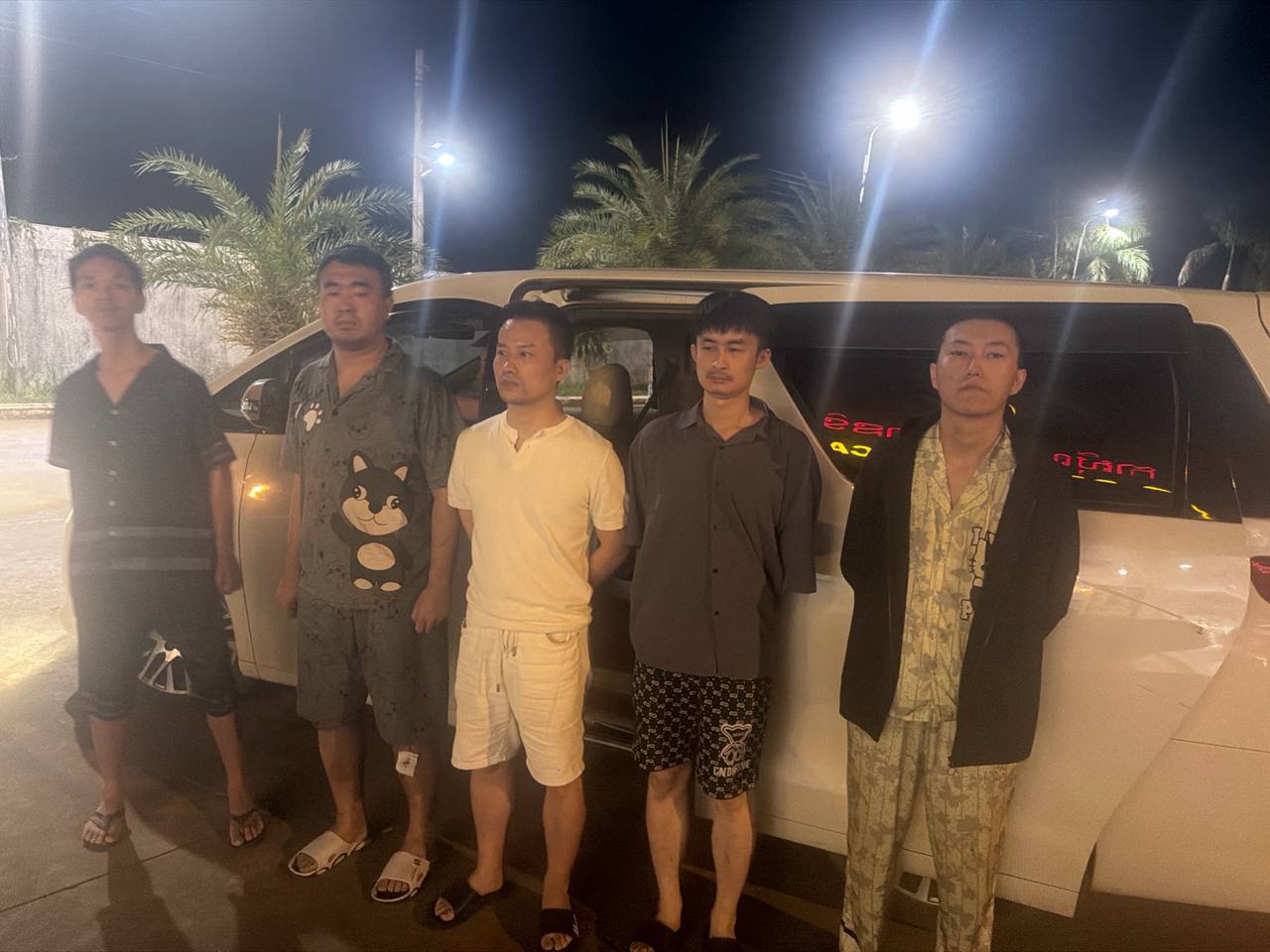 爆料：园区位于波贝市里白金汉宫