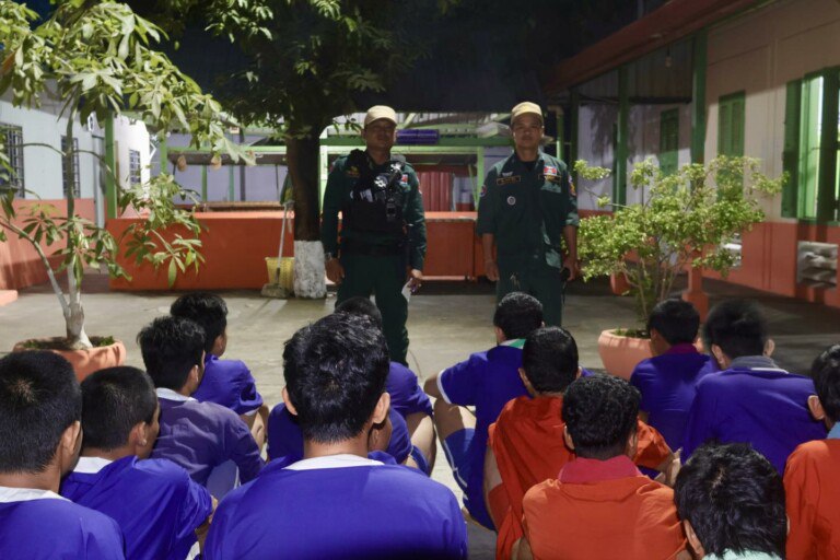 柬埔寨新闻:300囚犯从干拉转移到菩萨-缅北警务报道