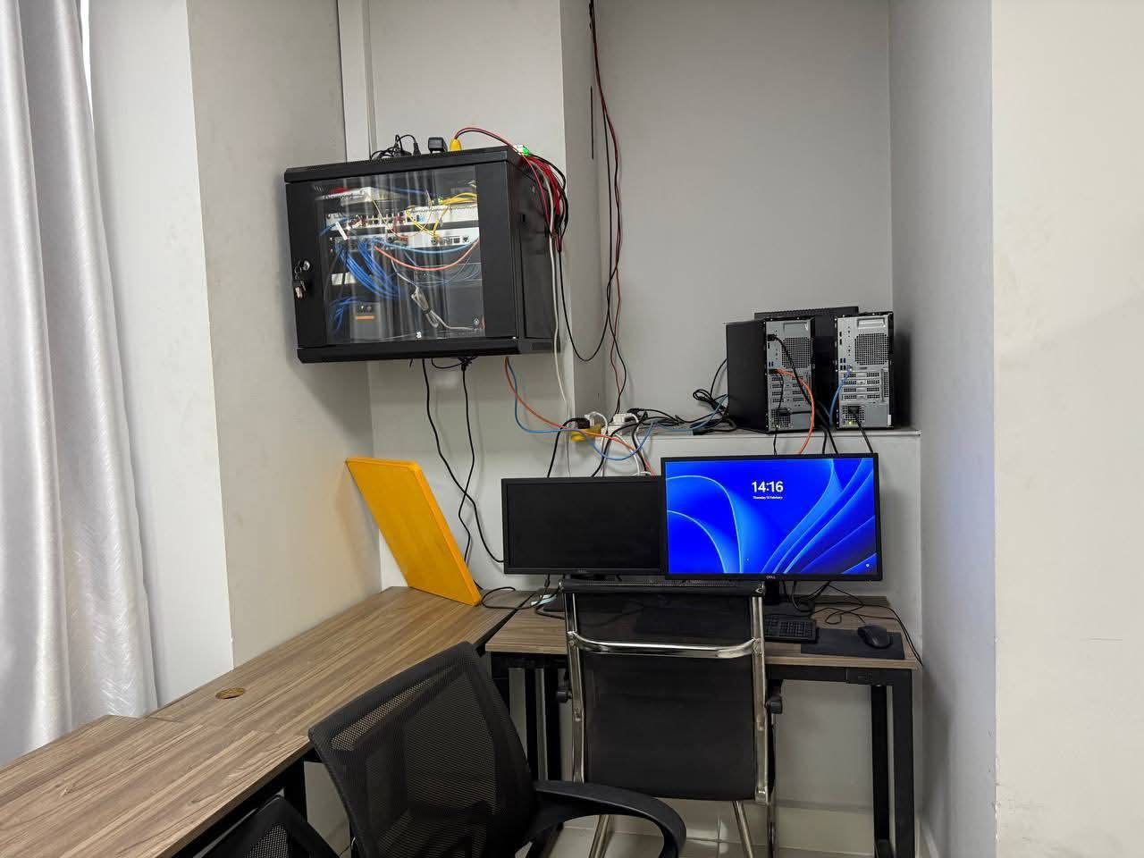 今天金边中国大使馆旁边被端一公司，抓捕数十人，具体信息尚未通知～