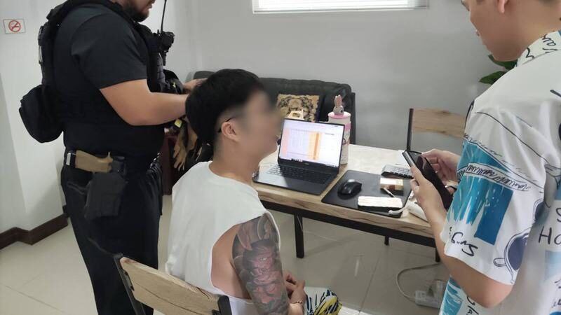 泰国警察突袭:抓捕20余人、缴获数百部设备-缅北警务报道