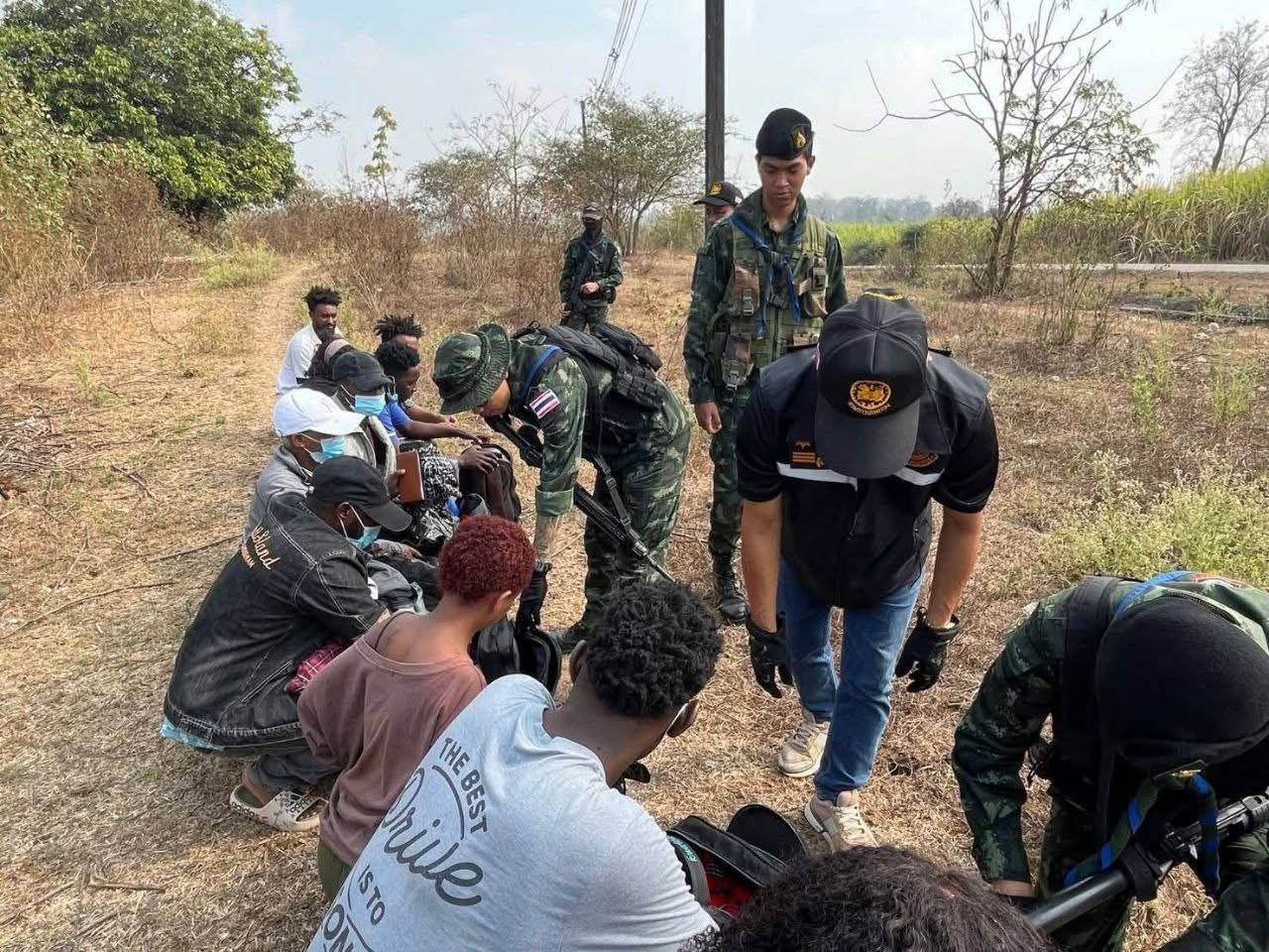 11名外籍人员从缅甸电诈窝点逃入泰国被拘