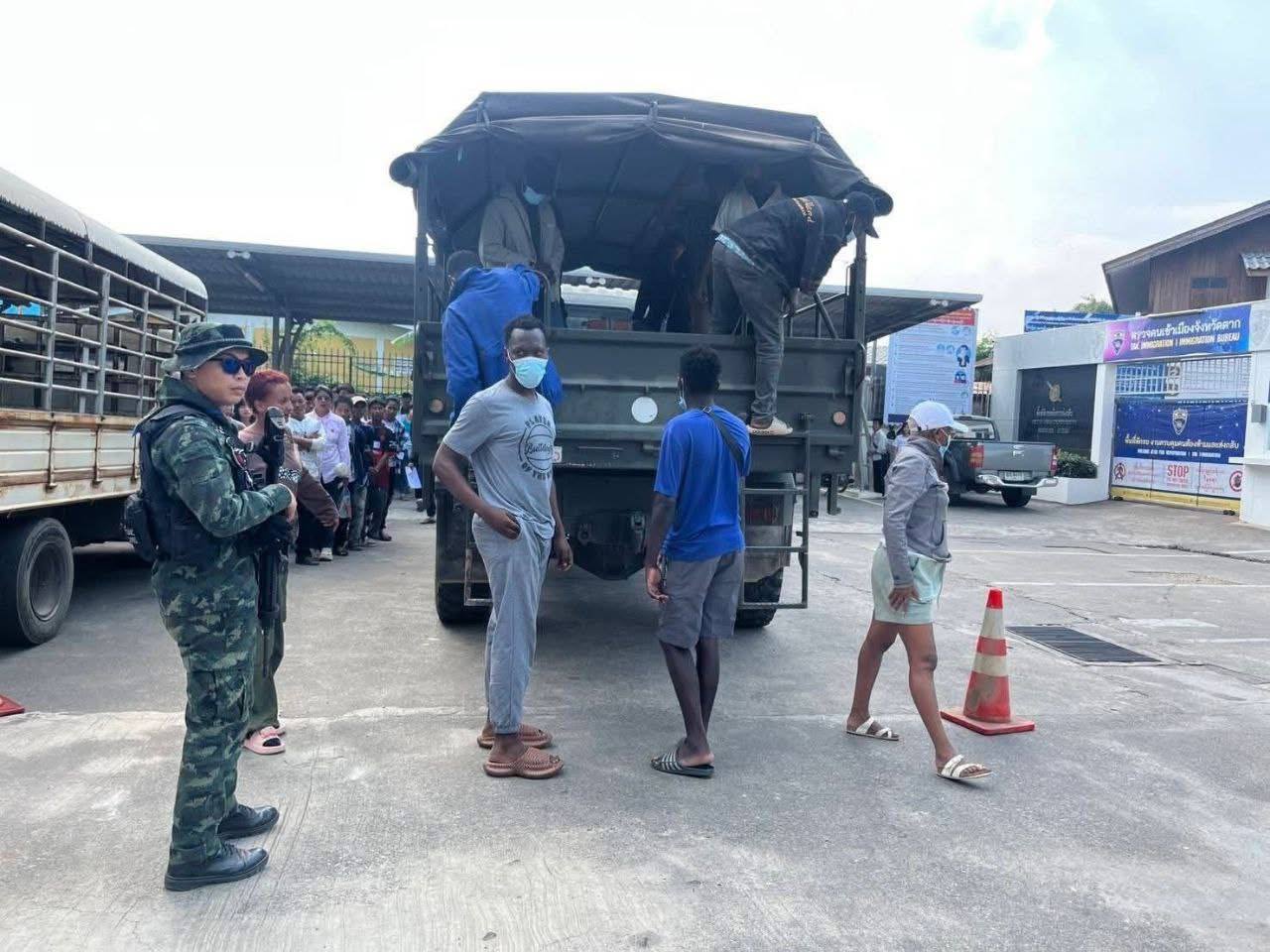 11名外籍人员从缅甸电诈窝点逃入泰国被拘