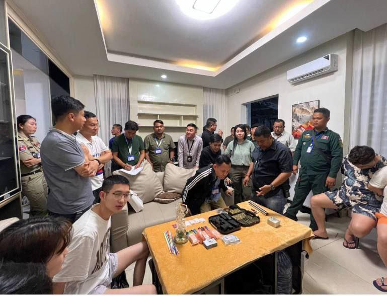 金边检查发现住所有13名外国人居住，其中包括5名女性（中国籍）