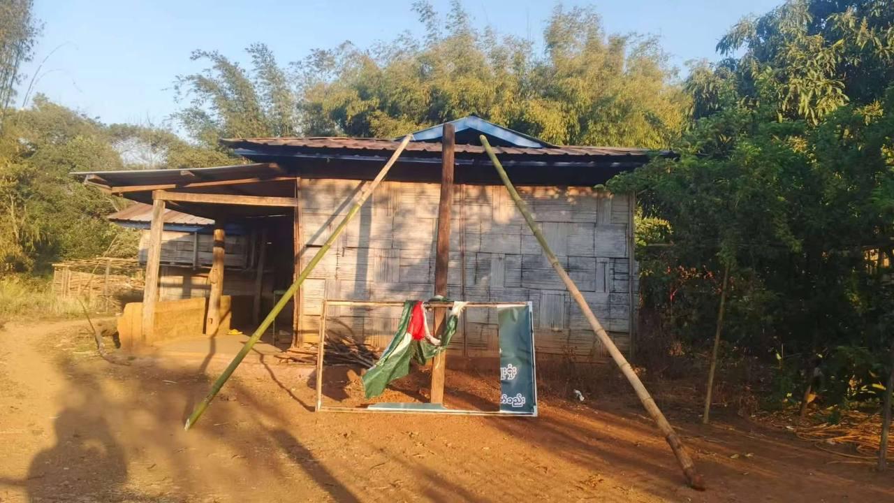 翁玛利村学校招牌被果敢军强拆 村民遭抓，家属支付20万缅元才赎回-缅北警务报道