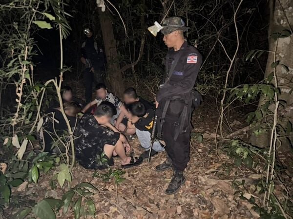 泰国海军在泰柬边境抓获6名非法入境中国籍人员