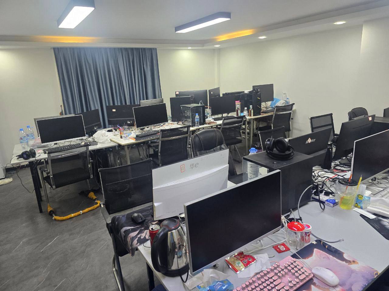 柬埔寨新闻 金边桑园区 #重庆商会大厦 被突查 警方捣毁网络诈骗窝点并查获毒品